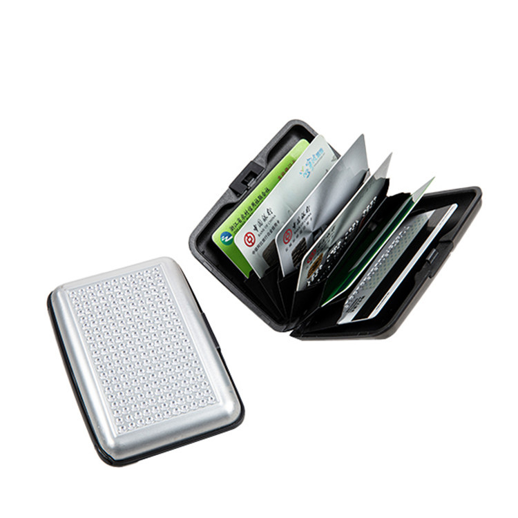 Yuav Ua Li Cas Pob Zeb Diamond RFID Card Holder Tiv Thaiv thiab Nqa Txhua Hnub?